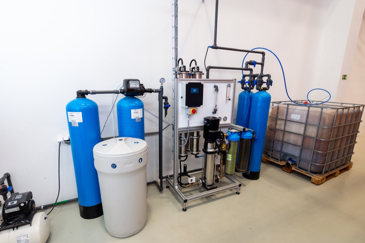 Robotická lakovna se 7° chemickou předúpravu