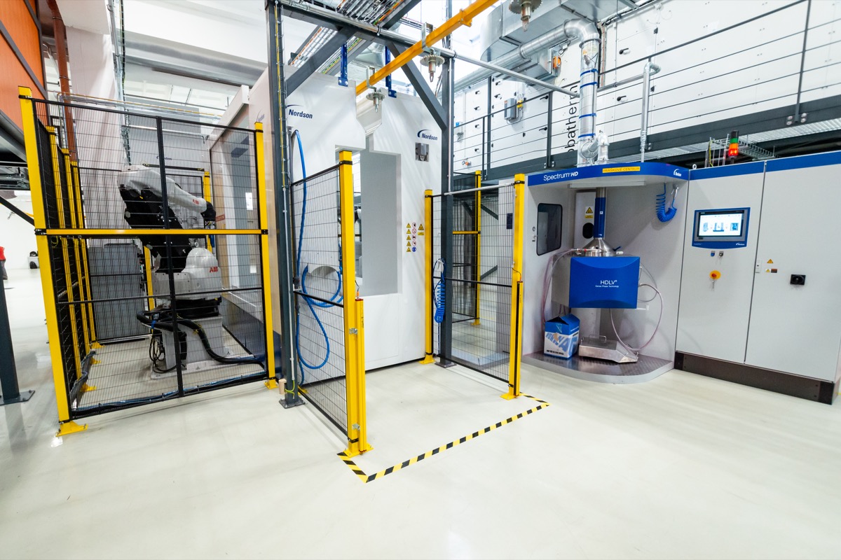 Robotická lakovna se 7° chemickou předúpravu